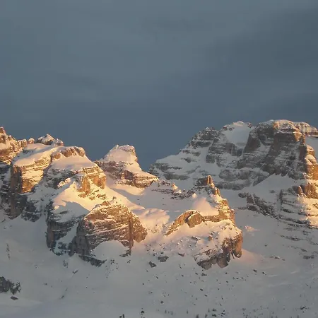 Garni La Soldanella Отель