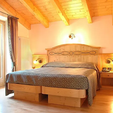Отель Garni La Soldanella 3*